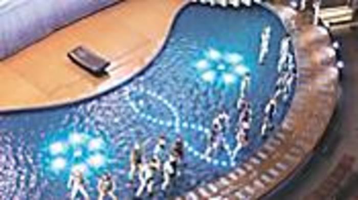 RCI Wonder of the Seas AquaTheatre.jpeg